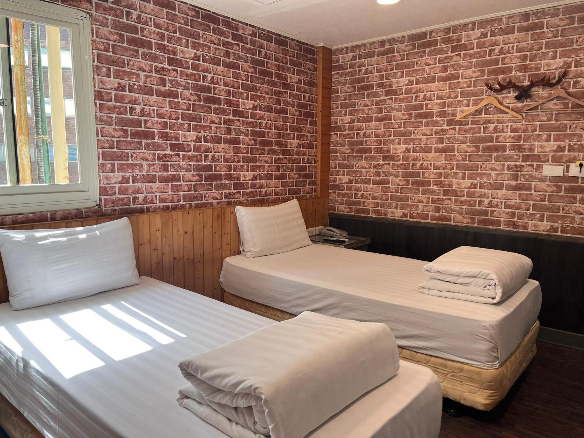 Bin Chen Business Hotel Синьчжу Экстерьер фото